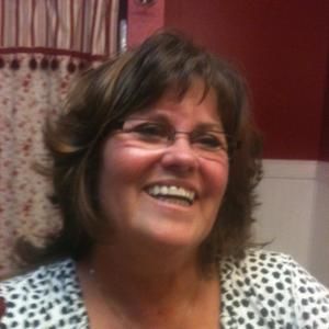 Meet your Posher, Lorrie